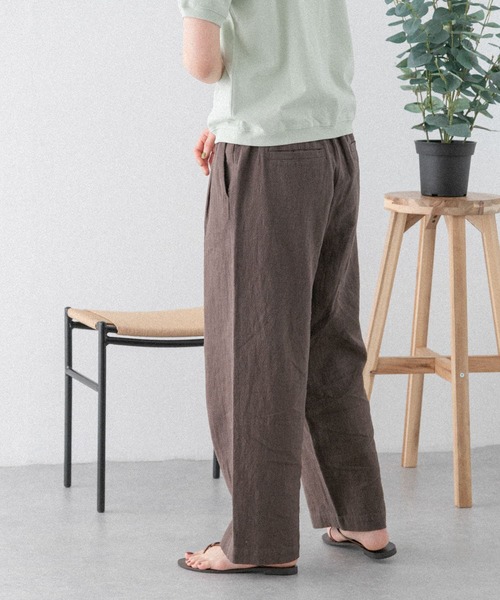FORK&SPOON（フォークアンドスプーン）の「FORK&SPOON　コットンリネンテクスチャーパンツ（その他パンツ・レディース・ホワイト/ブラック/ブラウン・2/1）」の7枚目の写真