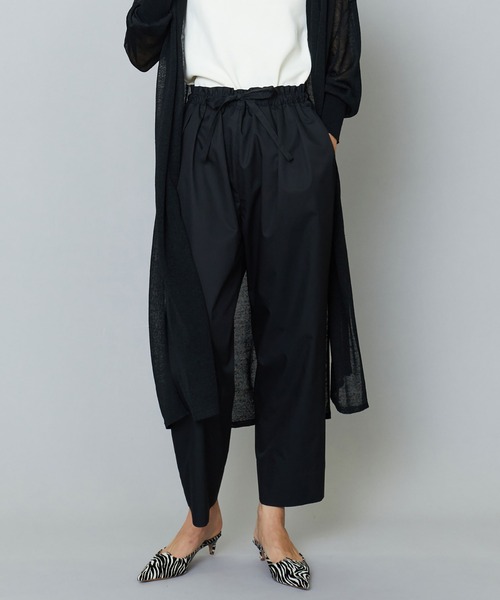 1er Arrondissement(プルミエアロンディスモン)の「コットンポリテーパードパンツ(その他パンツ・レディース・ブラック/カーキ・36/38)」の1枚目の写真
