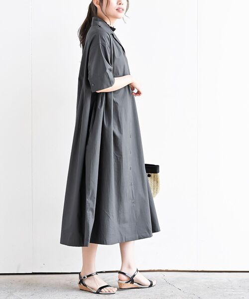 rps(アールピーエス)の「オープンカラーシャツワンピース(シャツワンピース・レディース・カーキ/ダークグリーン/チャコールグレー・フリー)」の7枚目の写真
