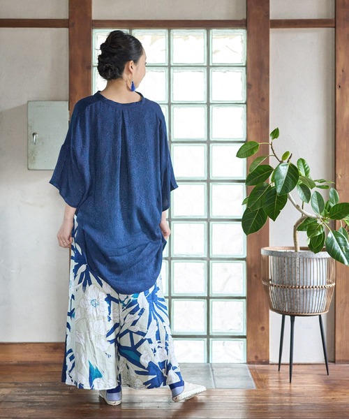 カヤ(カヤ)の「【カヤ】菊薫る長丈トップス(その他トップス・レディース・グレー/スミクロ/ネイビー/グリーン/レッド・FREE)」の8枚目の写真