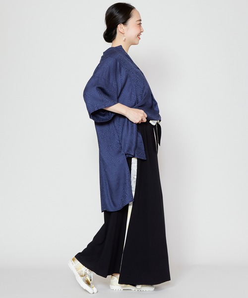 カヤ(カヤ)の「【カヤ】菊薫る長丈トップス(その他トップス・レディース・グレー/スミクロ/ネイビー/グリーン/レッド・FREE)」の11枚目の写真