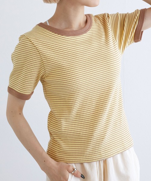 w closet(ダブルクローゼット)の「【カップ付き】アソートクルーネックプルオーバー(Tシャツ/カットソー・レディース・ブラック/ホワイト×ブラック/イエロー系その他/ブラウン系その他/オフホワイト・FREE)」の5枚目の写真