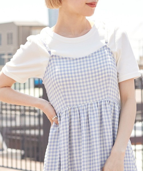 w closet(ダブルクローゼット)の「【カップ付き】アソートクルーネックプルオーバー(Tシャツ/カットソー・レディース・ブラック/ホワイト×ブラック/イエロー系その他/ブラウン系その他/オフホワイト・FREE)」の2枚目の写真