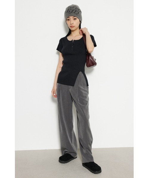 LAGUA GEM(ラグアジェム)の「HEM SLIT RIB ニット(ニット/セーター・レディース・レッド/ライトブルー/ブラック・FREE)」の10枚目の写真