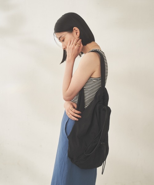 Shelly island（シェリーアイランド）の「ドロストショルダーバッグ（ショルダーバッグ・レディース・ブラック/ホワイト・FREE）」の10枚目の写真