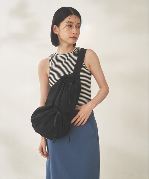 Shelly island（シェリーアイランド）の「ドロストショルダーバッグ（ショルダーバッグ・レディース・ブラック/ホワイト・FREE）」の11枚目の写真