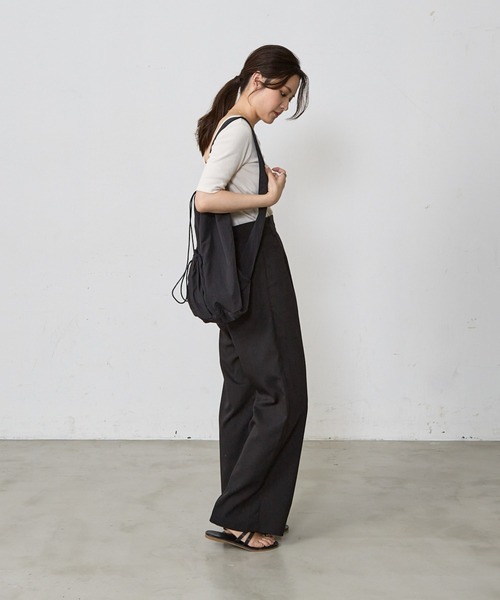 Shelly island（シェリーアイランド）の「ドロストショルダーバッグ（ショルダーバッグ・レディース・ブラック/ホワイト・FREE）」の16枚目の写真