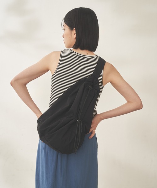 Shelly island（シェリーアイランド）の「ドロストショルダーバッグ（ショルダーバッグ・レディース・ブラック/ホワイト・FREE）」の20枚目の写真