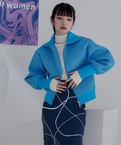 miette（ミエット）の「ダブルラッセルボリュームスリーブブルゾン（ブルゾン・レディース・ライトベージュ/ブルー/ピンク・FREE）」の11枚目の写真