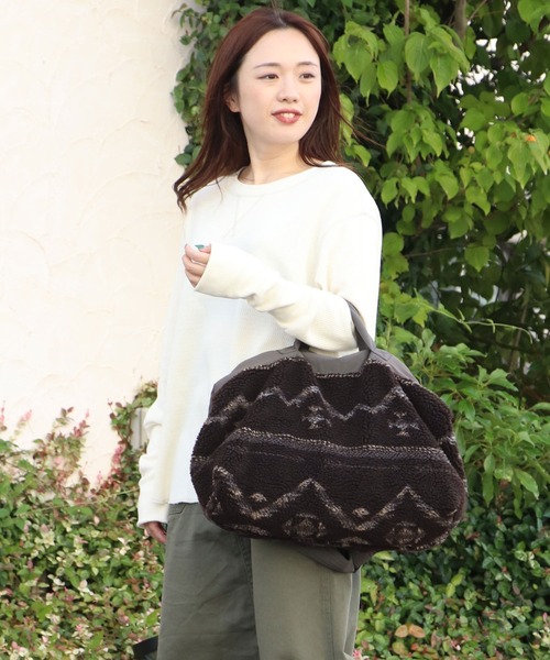 KRIFF MAYER Lady's Collection(クリフメイヤーレディースコレクション)の「柄ボアショルダーバッグ(ショルダーバッグ・レディース・チャコール/ネイビー/ナチュラル・FREE)」の10枚目の写真