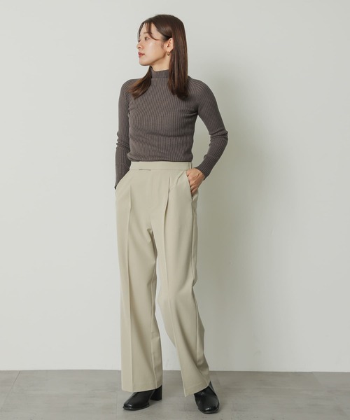 SENSE OF PLACE by URBAN RESEARCH（センスオブプレイスバイアーバンリサーチ）の「『XSサイズ/TALLサイズあり』センタープレスストレートパンツ（スラックス・レディース・グレー/ブラック/ベージュ・SMALL/LARGE/TALL/X-SMALL/MEDIUM）」の20枚目の写真