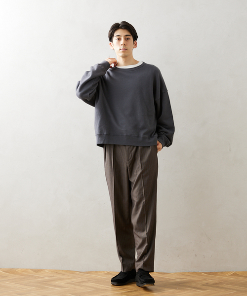 JOURNAL STANDARD relume（ジャーナルスタンダード　レリューム）の「CALIFORNIA UPCYCLE クロップドスウェット（スウェット・メンズ・ブラック系その他/ブラウン/ライトグレー・LARGE/MEDIUM）」の4枚目の写真