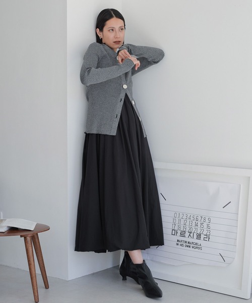 LOWRYS FARM(ローリーズファーム)の「ラメBIGボタンポロロングスリーブ 973398(カーディガン/ボレロ・レディース・ブラック/ネイビー/グレー・FREE)」の19枚目の写真