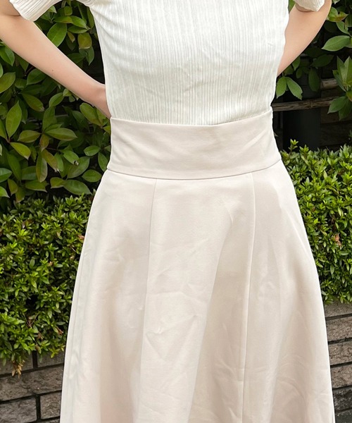 Lamoa（ラモア）の「【Lamoa/ラモア】【脚長効果】ハイウエスト　シンプルロングスカート（スカート・レディース・アイボリー/ブラック/ブルー・MEDIUM）」の8枚目の写真