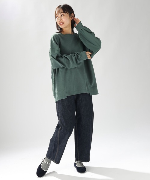 niko and...（ニコアンド）の「リメイク風ドッキングプルオーバー（スウェット・レディース・ライトグレー/オフホワイト/チャコール/グリーン・MEDIUM/LARGE）」の12枚目の写真