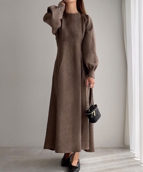 FILLOU（FILLOU）の「ボリュームスリーブタックワンピース（ワンピース