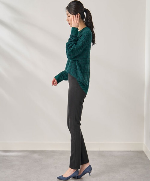 BELLUNA PLUS(ベルーナ)の「防風ストレッチ素材ストレートパンツ股下68cm(その他パンツ・レディース・オリーブ/セージグリーン/ブラック/チャコール/オフホワイト・LARGE/MEDIUM/SMALL/X-LARGE)」の9枚目の写真