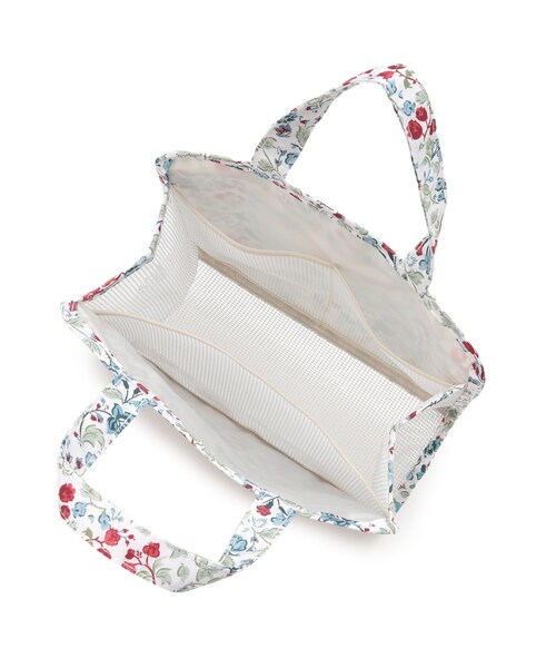 LAURA ASHLEY(ローラアシュレイ)の「ロサ サンクタ柄 スパ バッグ(トートバッグ・レディース・ブルー系5/ホワイト系1/ピンク系5・00)」の8枚目の写真