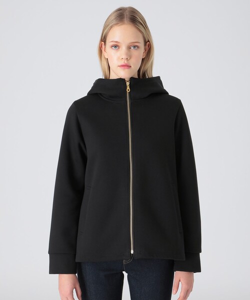 BLUE LABEL CRESTBRIDGE（ブルーレーベルクレストブリッジ）の