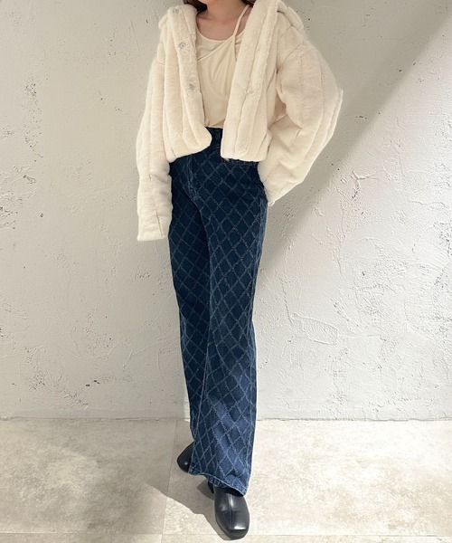 apres jour clair（アプレジュールクレア）の「【apres jour clair】ショートフェイクファーコート【ZOZOTOWN限定アイテム】（その他アウター・レディース・ブラウン系その他/グレイッシュベージュ/ベージュ/アイボリー・フリー/X-LARGE）」の10枚目の写真