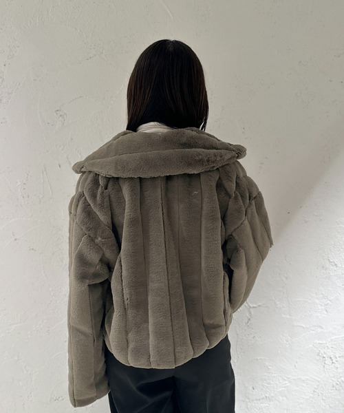 apres jour clair（アプレジュールクレア）の「【apres jour clair】ショートフェイクファーコート【ZOZOTOWN限定アイテム】（その他アウター・レディース・ブラウン系その他/グレイッシュベージュ/ベージュ/アイボリー・フリー/X-LARGE）」の22枚目の写真
