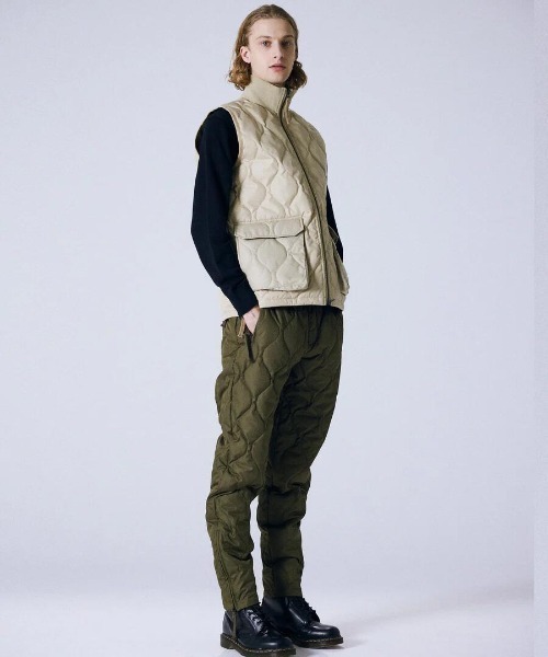 TAION(タイオン)の「MILITARY LIB TURTLENECK W-ZIP DOWN VEST 012ZML-1(ダウンベスト・メンズ・ホワイト・X-LARGE/XX-LARGE/3)」の3枚目の写真