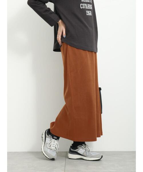 Samansa Mos2 blue（サマンサモスモスブルー）の「【吸湿発熱】カットコールスカート（スカート・レディース・キナリ/ブラック/キャメル・F）」の11枚目の写真