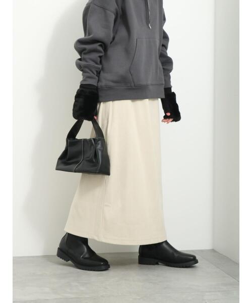 Samansa Mos2 blue（サマンサモスモスブルー）の「【吸湿発熱】カットコールスカート（スカート・レディース・キナリ/ブラック/キャメル・F）」の15枚目の写真