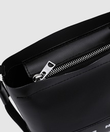 マルニ　MARNI TRIBECA / クロスボディバッグ White and black Tribeca crossbody bag with shoelace strap
