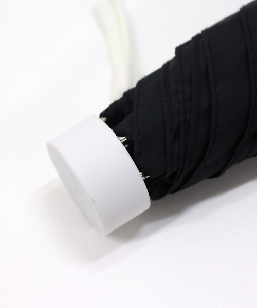 nifty colors（ニフティーカラーズ）の「【超撥水】ピーチドロップ耐風傘 55㎝（折りたたみ傘・レディース・ホワイト/ブラック/グレー/ネイビー/ピンク/グリーン・FREE）」の14枚目の写真