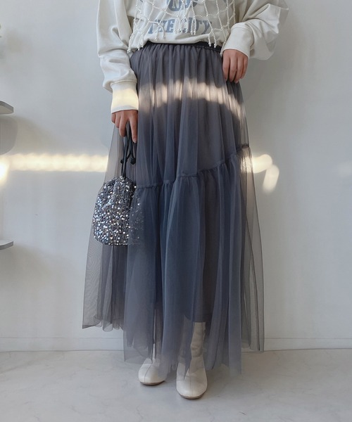 AS KNOW AS plus（アズノゥアズプラス）の「◎揺れるギャザーチュールロングスカート（スカート・レディース・ブラック/ライトグレー/チャコールグレー/アイボリー系/ライトグレー系/ブラック系・FREE）」の4枚目の写真