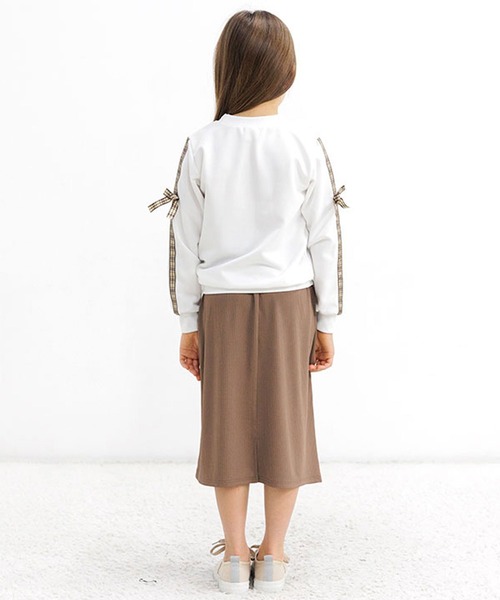 Bee des Bee（ビーデスビー）の「ラインリボントップス（スウェット・キッズ・ブラック/ホワイト・150cm/140cm/130cm/120cm/110cm/100cm）」の11枚目の写真