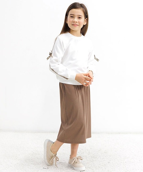 Bee des Bee（ビーデスビー）の「ラインリボントップス（スウェット・キッズ・ブラック/ホワイト・150cm/140cm/130cm/120cm/110cm/100cm）」の8枚目の写真