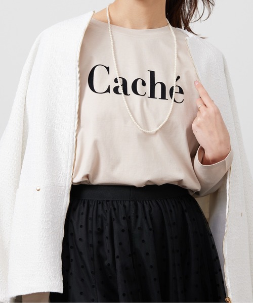 Chez toi（シェトワ）の「フロッキーロゴプリントロンT（Tシャツ/カットソー・レディース・ブラック/グレイッシュベージュ/オフホワイト・FREE）」の15枚目の写真