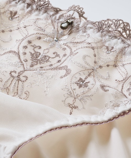 セール】[グラマジック・寄せる]ビジュードラビリンスフルショーツ