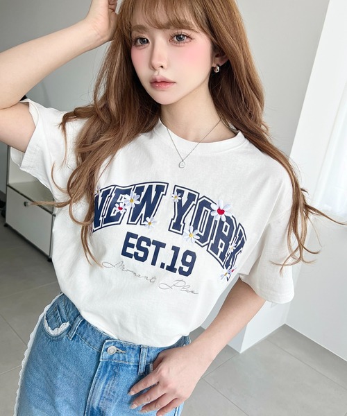 moment+(モーメントプラス)の「綿100%天竺.ロゴプリント&フラワー刺繍半袖Tシャツ(Tシャツ/カットソー・レディース・オフホワイト/オートミール/ネイビー・M/L)」の15枚目の写真