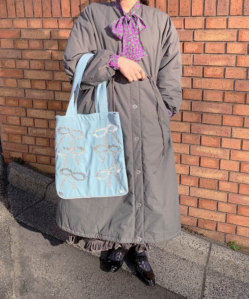 Casselini（キャセリーニ）の「Casselini(キャセリーニ)スカラップエンブロイダリトート（トートバッグ・レディース・ブラック/カーキ/ピンク/ブルー・FREE）」の11枚目の写真