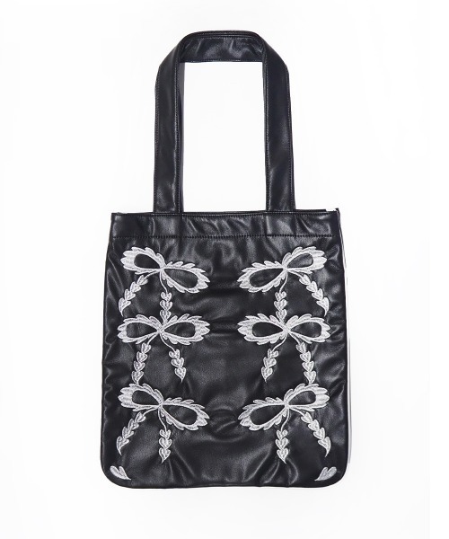 Casselini（キャセリーニ）の「Casselini(キャセリーニ)スカラップエンブロイダリトート（トートバッグ・レディース・ブラック/カーキ/ピンク/ブルー・FREE）」の8枚目の写真