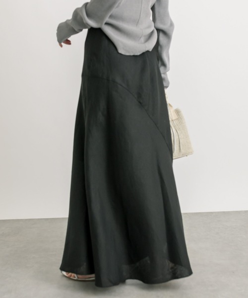 RIVE DROITE（リヴドロワ）の「リネンバイアスマーメイドスカート（スカート・レディース・ブラック/カーキ/ライトベージュ・36/38）」の4枚目の写真