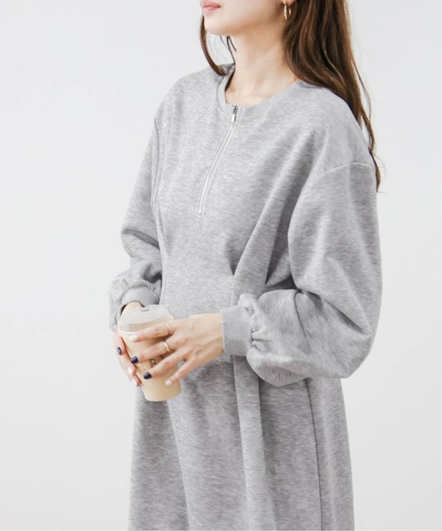 AMELY(エミリー)の「2wayハーフジップワンピース(ワンピース・レディース・グレー/ブラック/グレイッシュベージュ・フリー)」の20枚目の写真