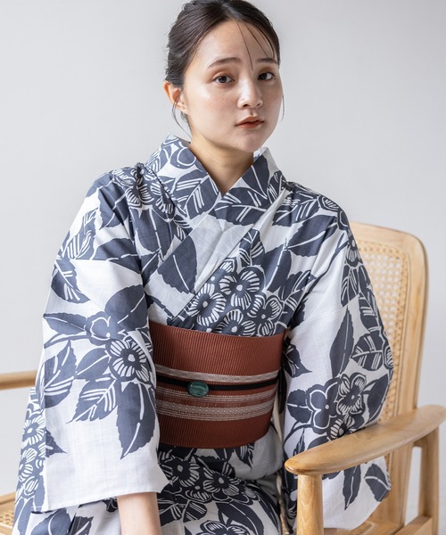 ゆかた館グレース（ユカタカングレース）の「こだわり浴衣５点セット（浴衣・レディース・クリーム/ブルー/イエロー/ブラウン系/ライトブルー/グリーン/ブラック/ホワイト系1/ホワイト系2/グリーン系/パープル系/グレー/ブルー系その他/ホワイト/イエロー系/ブラック系・MEDIUM/SMALL）」の6枚目の写真