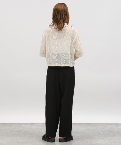 LAKOLE（ラコレ）の「レースショートシャツ半袖 / 115148（シャツ/ブラウス・レディース・ブルー/ブラック/アイボリー/エンジ・SMALL/MEDIUM）」の18枚目の写真