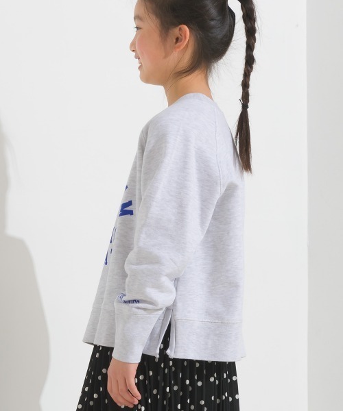 OMNES（オムネス）の「キッズ 裏毛スウェットサイドスリットプルオーバー（スウェット・キッズ・ピンクベージュ/モカ/チャコール/ホワイト・100/110/140/120/130）」の6枚目の写真