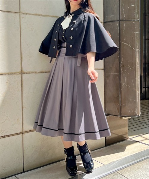新品タグ付き⭐︎ozz on ダークグレー フレアスカート ウエストベルト付き Ozz On スカート - closet child オンラインショップ