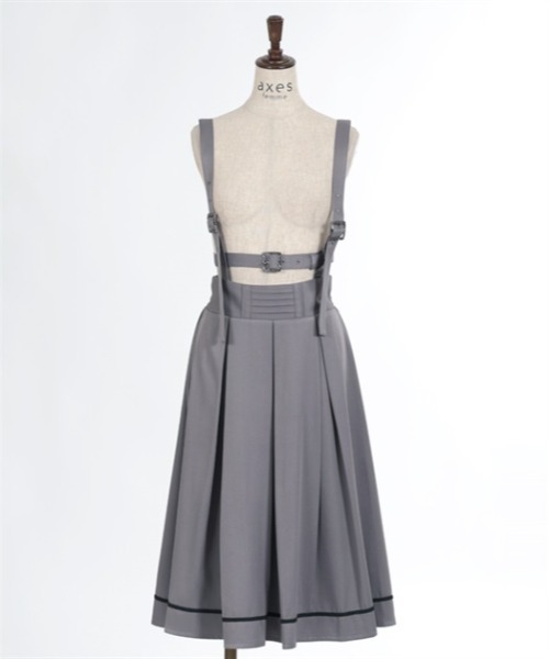 axes femme（アクシーズファム）の「ベルトデザインサス付き
