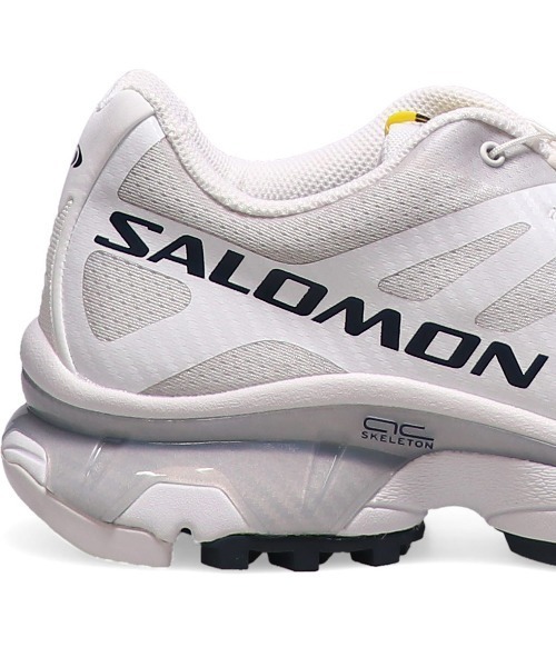 SALOMON（サロモン）の「SALOMON XT-4 OG / サロモン XT-4 OG（スニーカー・メンズ・ホワイト・24.5cm/25.5cm/26.5cm/27.5cm/28.5cm/25.0cm/26.0cm/27.0cm/29.0cm/24.0cm/28.0cm/30.0cm/23.0cm/23.5cm）」の7枚目の写真