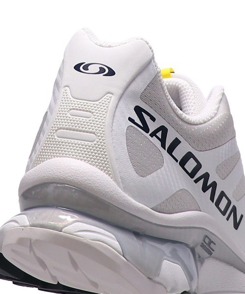 SALOMON（サロモン）の「SALOMON XT-4 OG / サロモン XT-4 OG（スニーカー・メンズ・ホワイト・24.5cm/25.5cm/26.5cm/27.5cm/28.5cm/25.0cm/26.0cm/27.0cm/29.0cm/24.0cm/28.0cm/30.0cm/23.0cm/23.5cm）」の8枚目の写真