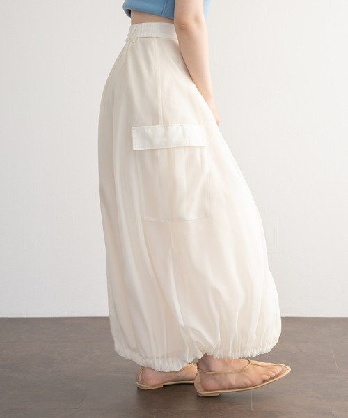 KBF（ケイビーエフ）の「シアーバルーンスカート（スカート・レディース・ブラック/アイボリー・ONE）」の4枚目の写真