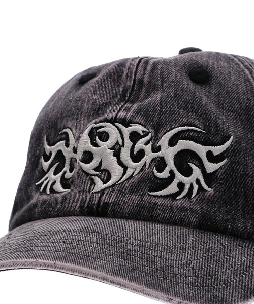 X-girl（エックスガール）の「TRIBAL HEART LOGO 6PANEL CAP（キャップ・レディース・ブラック/ブラウン/パープル・ONE SIZE）」の19枚目の写真