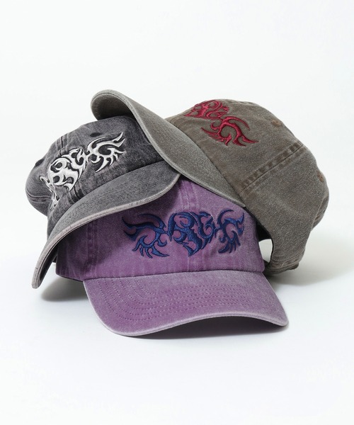 X-girl（エックスガール）の「TRIBAL HEART LOGO 6PANEL CAP